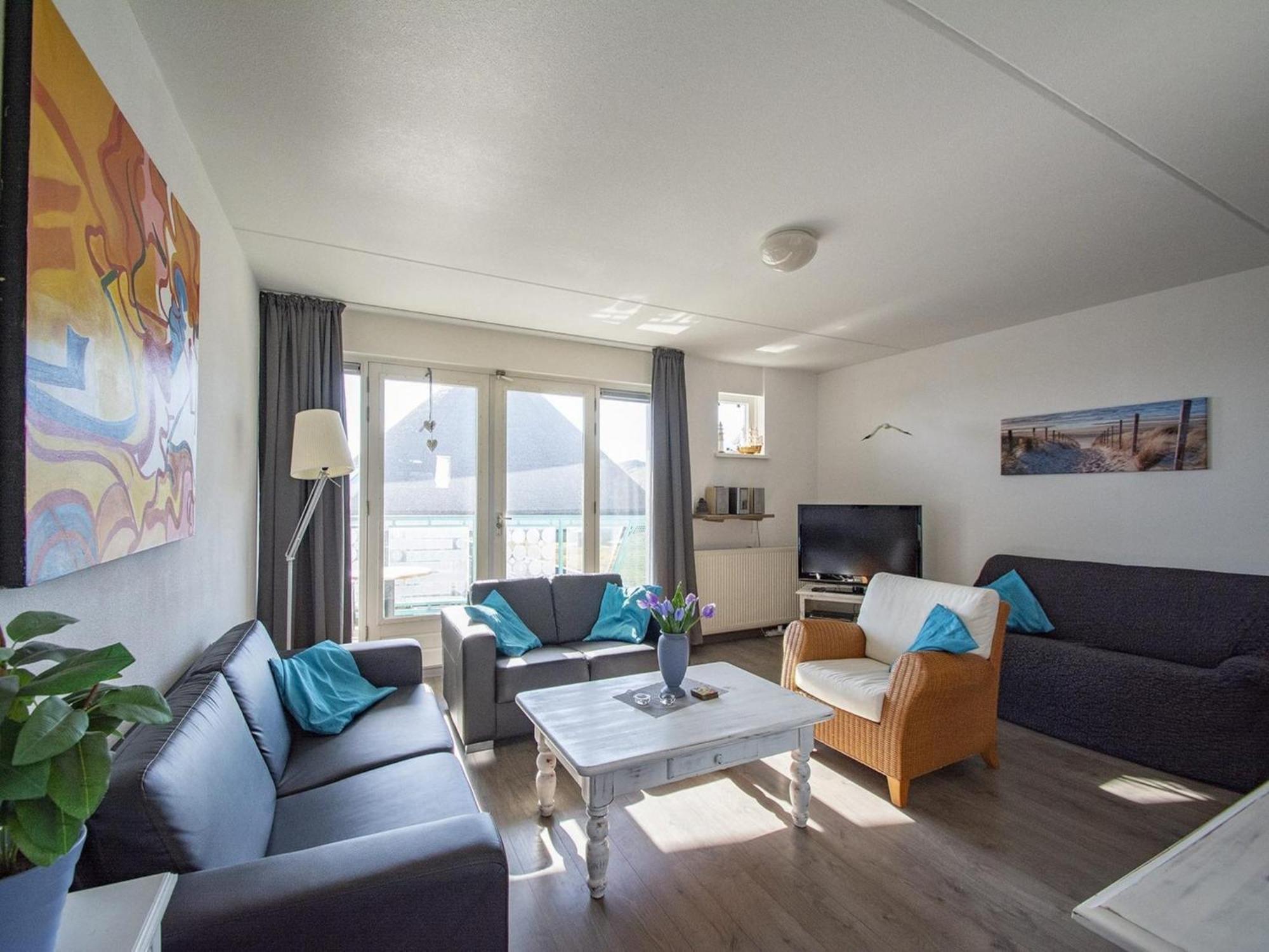 An Apartment That Is Attractively Furnished Юлианадорп Экстерьер фото